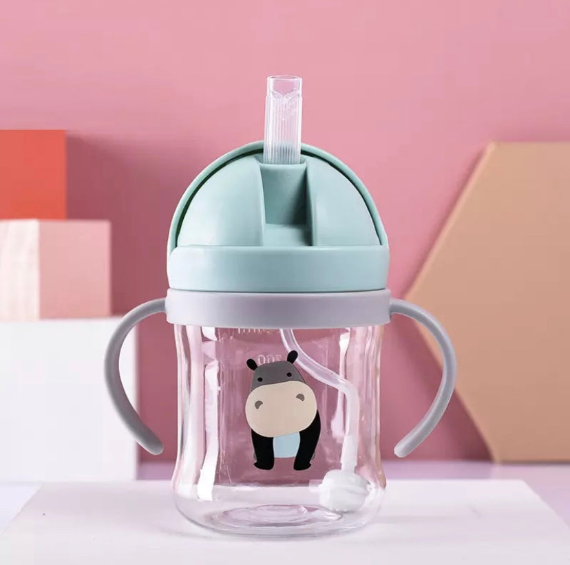 Vaso de entrenamiento 250 ml con válvula inteligente y cepillo incluido