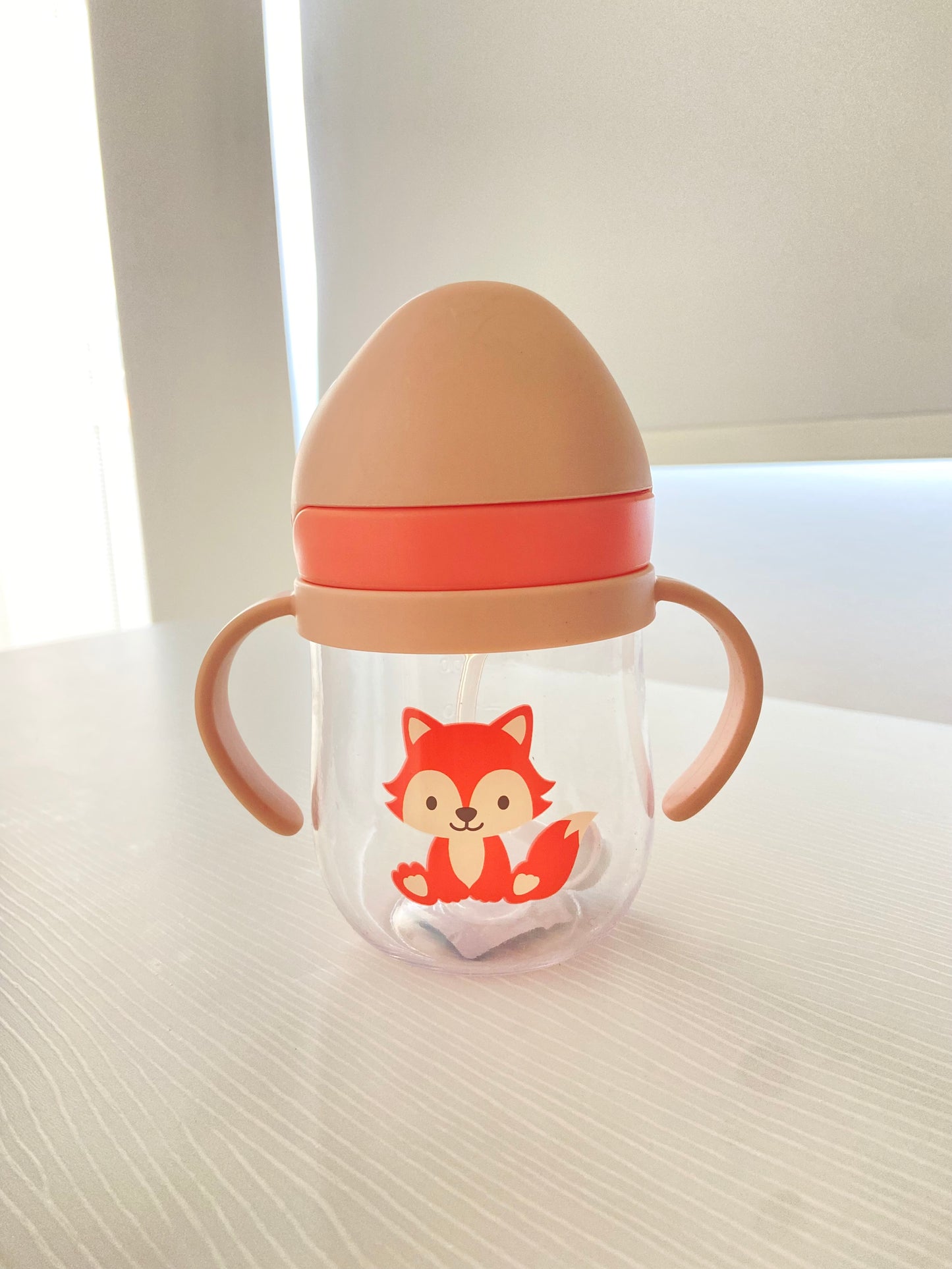 Vaso de entrenamiento 250 ml con válvula inteligente y cepillo incluido
